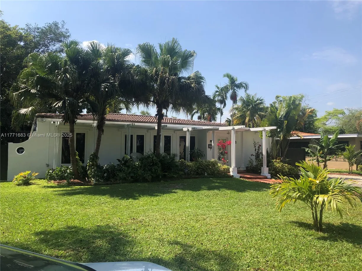 South Florida Real Estate | View  | Listing