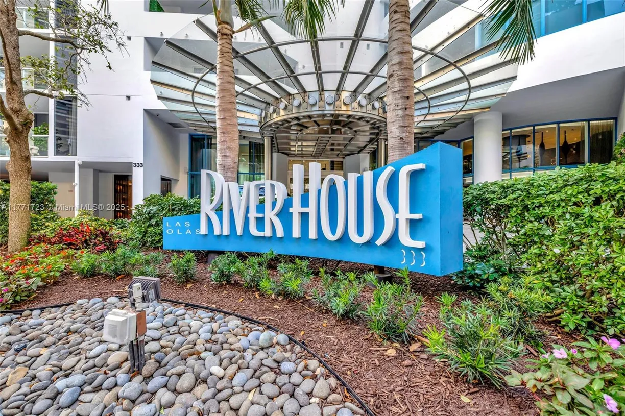 South Florida Real Estate | View 333 Las Olas Way, 1007 | Listing