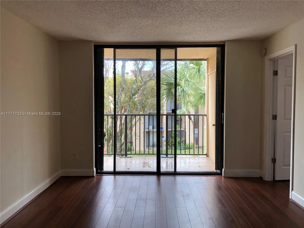 South Florida Real Estate | View 14301 N Kendall Dr, 309B | Listing