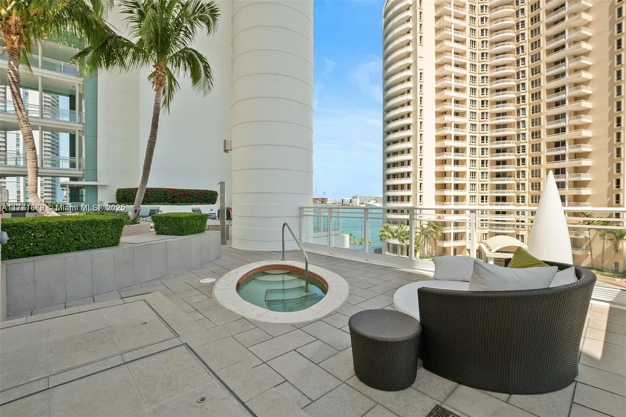 South Florida Real Estate | View 900 Brickell Key Blvd, 1102 | Listing