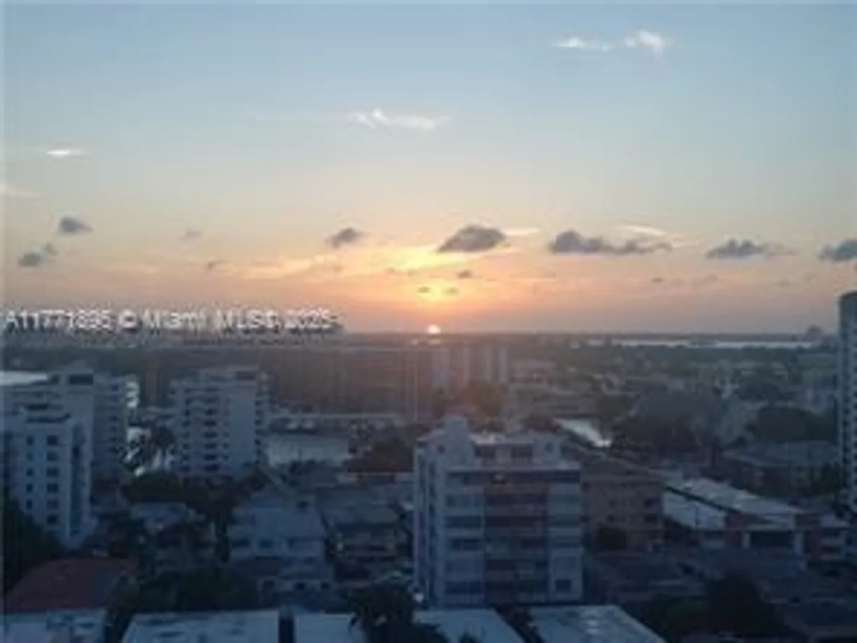 South Florida Real Estate | View 6801 Collins Ave, 1402 Door (1412 Legal) | Listing