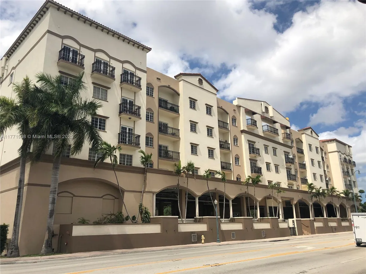 South Florida Real Estate | View 5271 SW 8th St, 509 | 2 Beds, 2 Baths