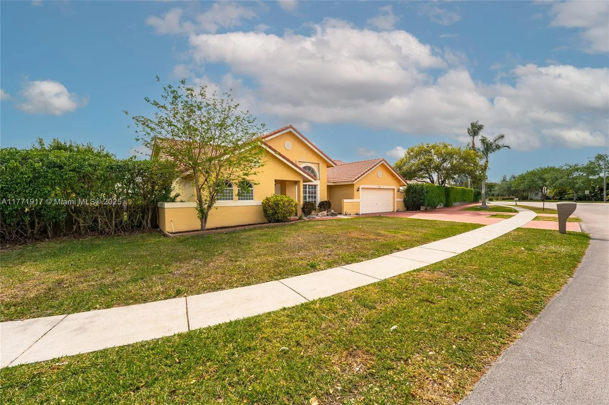 South Florida Real Estate | View 1400 SW 54th Ave | Listing