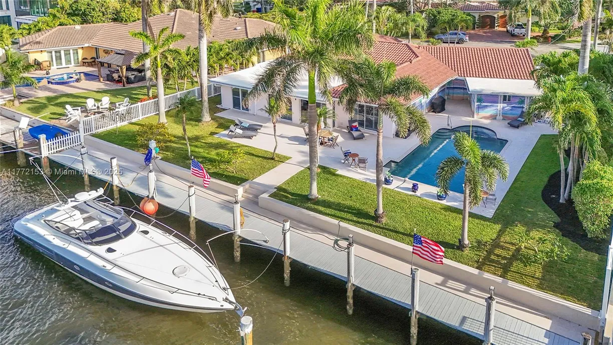 South Florida Real Estate | View 3031 NE 25th St | 5 Beds, 4 Baths