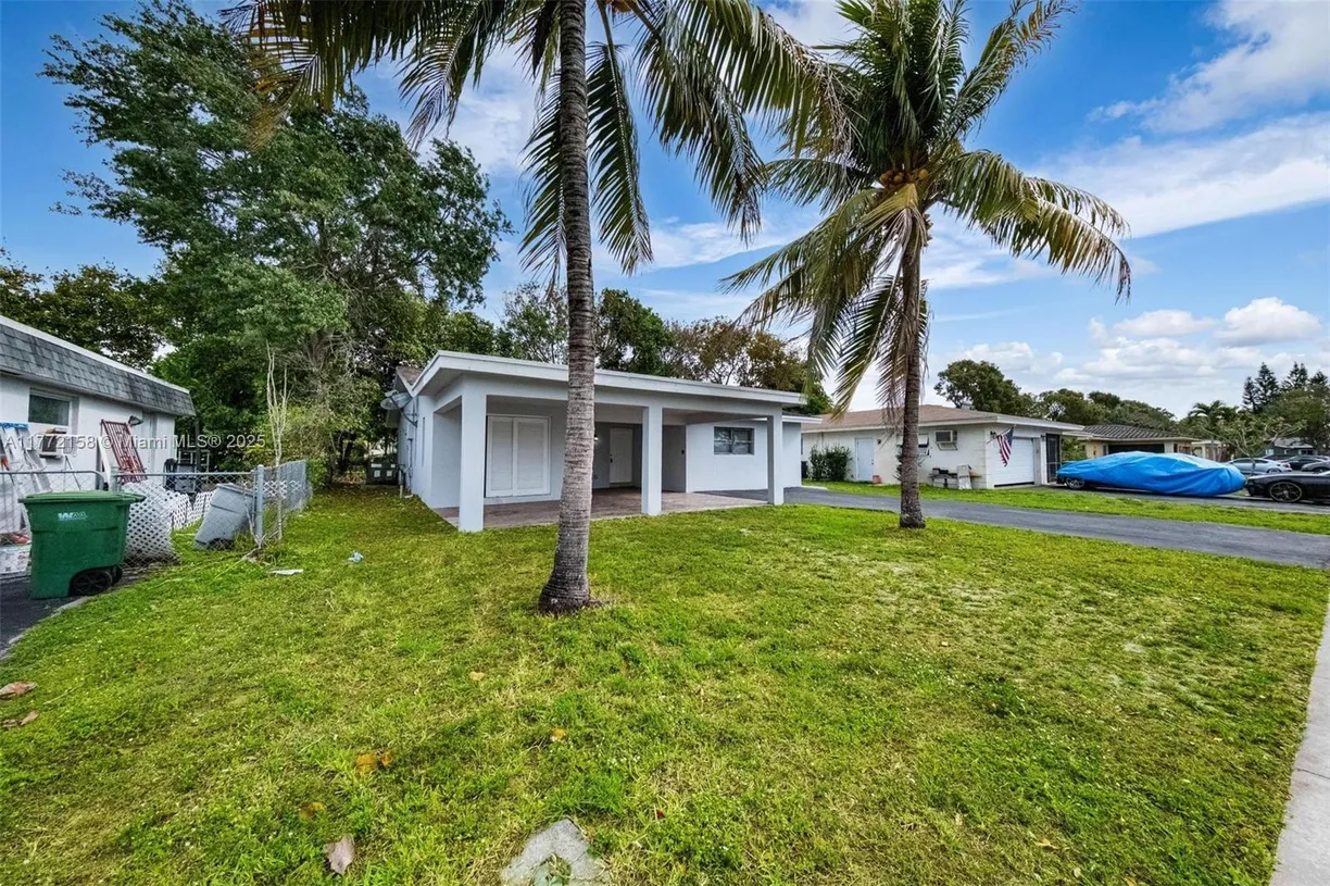 South Florida Real Estate | View 6941 NW 84th St | Listing