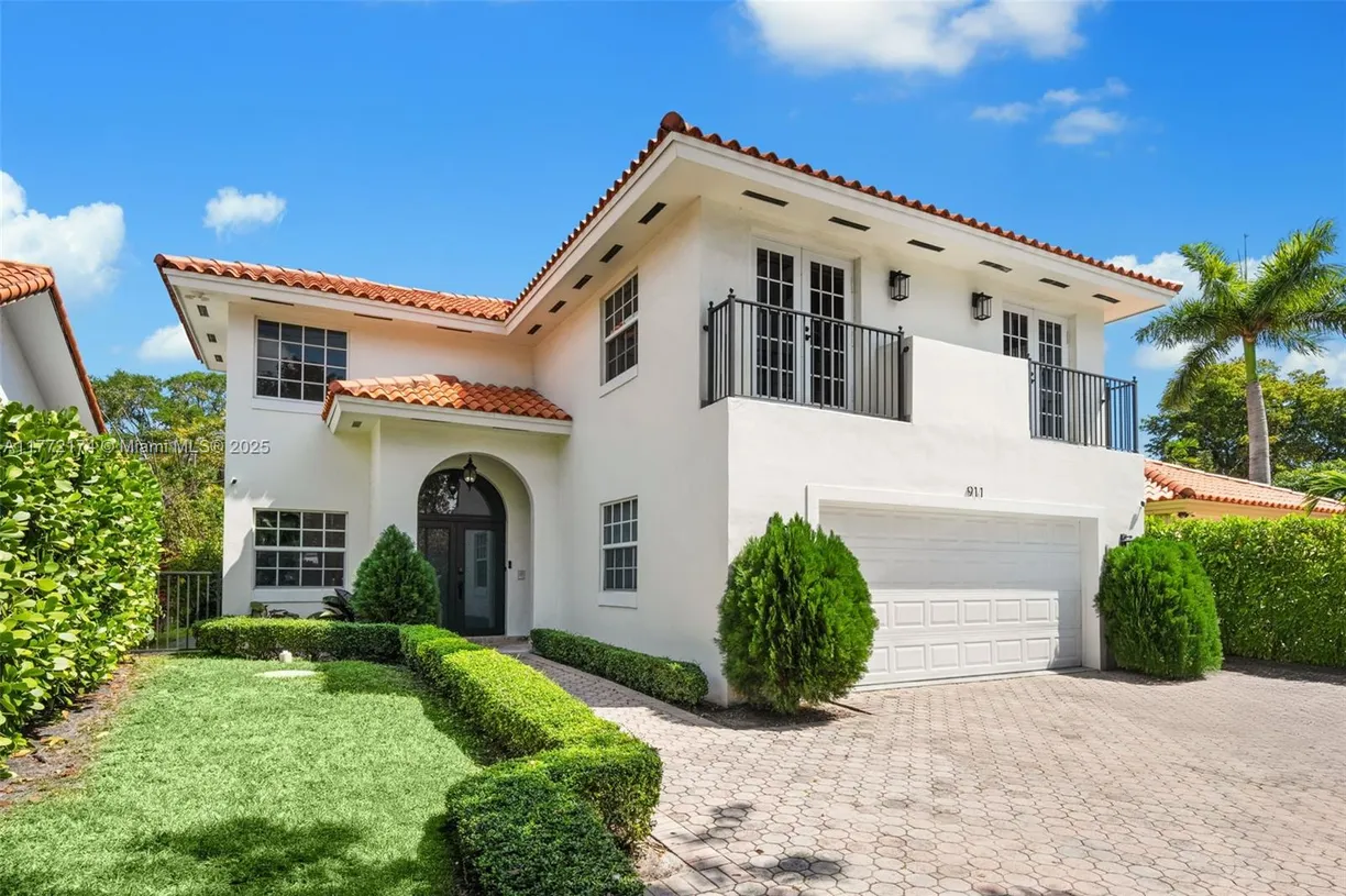 South Florida Real Estate | View 911 SW 57th Ave, 911 | 4 Beds, 3 Baths
