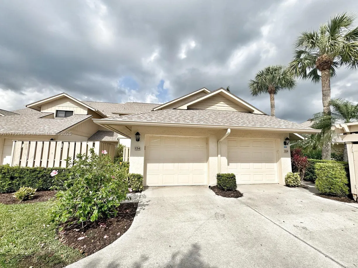 South Florida Real Estate | View 16997 Waterbend Dr, 134 | Listing