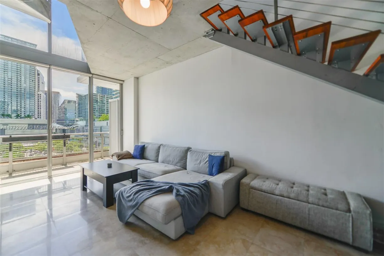 South Florida Real Estate | View 690 SW 1st Ct, 1022 | 1 Bed, 1 Bath