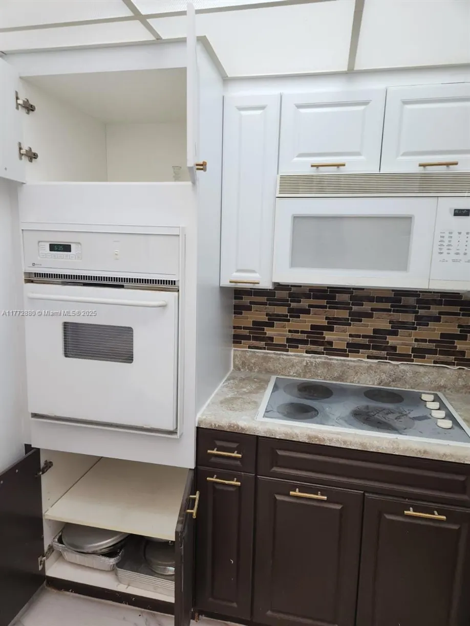 South Florida Real Estate | View 19390 Collins Ave, PH-11 | Listing