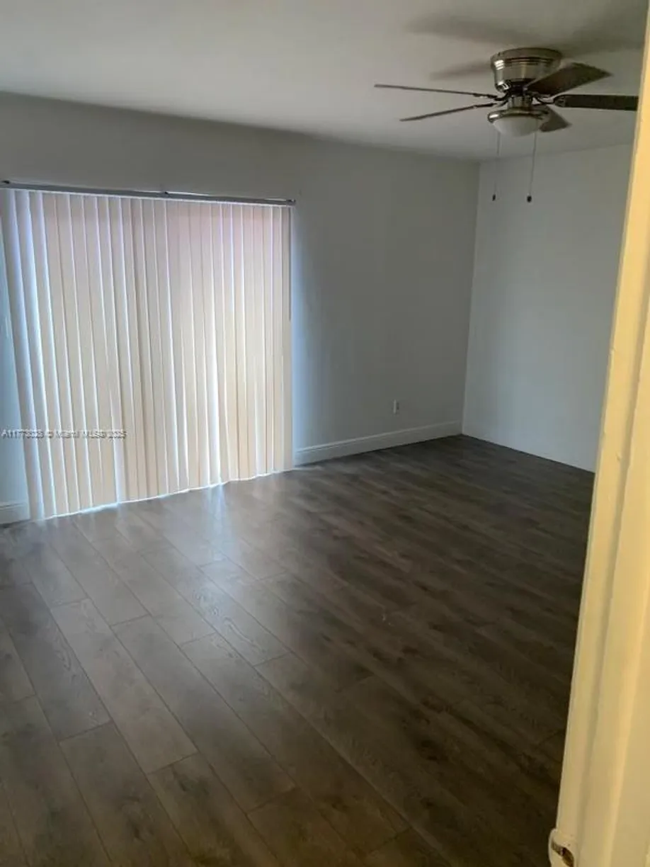 South Florida Real Estate | View 3900 SW 52nd Ave, 601 | Listing
