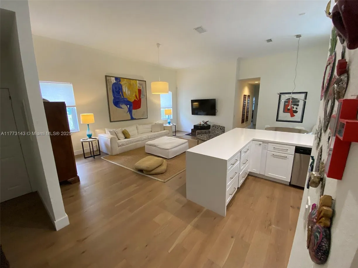 South Florida Real Estate | View 3833 Heron Ridge Ln | Listing