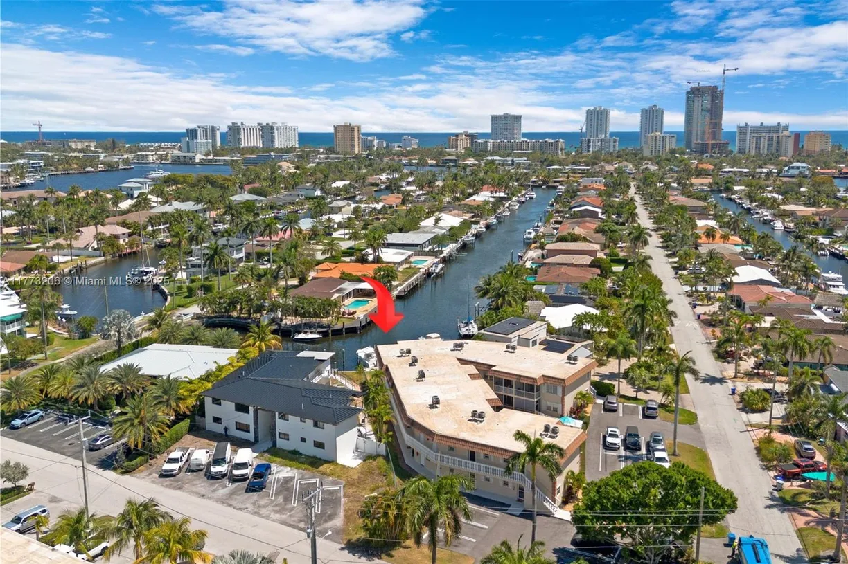South Florida Real Estate | View 2201 SE 9th St, 106 | 1 Bed, 1 Bath