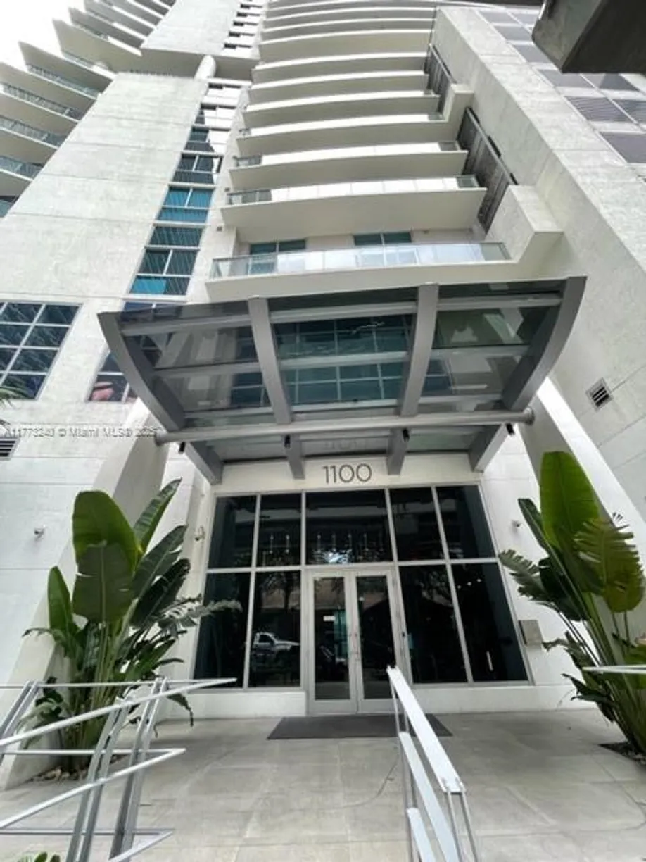 South Florida Real Estate | View 1100 S Miami Ave, 1009 | 1 Bed, 1 Bath