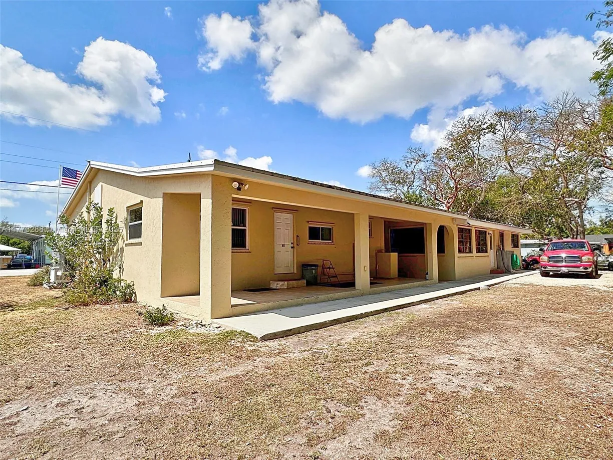 South Florida Real Estate | View 28 Bonefish Ave | Listing