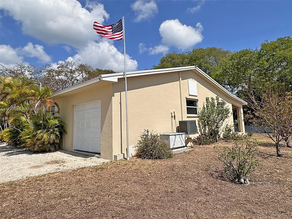 South Florida Real Estate | View 28 Bonefish Ave | Listing