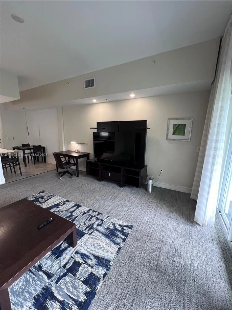 South Florida Real Estate | View 5300 NW 87th Ave, 916 | 1 Bed, 2 Baths