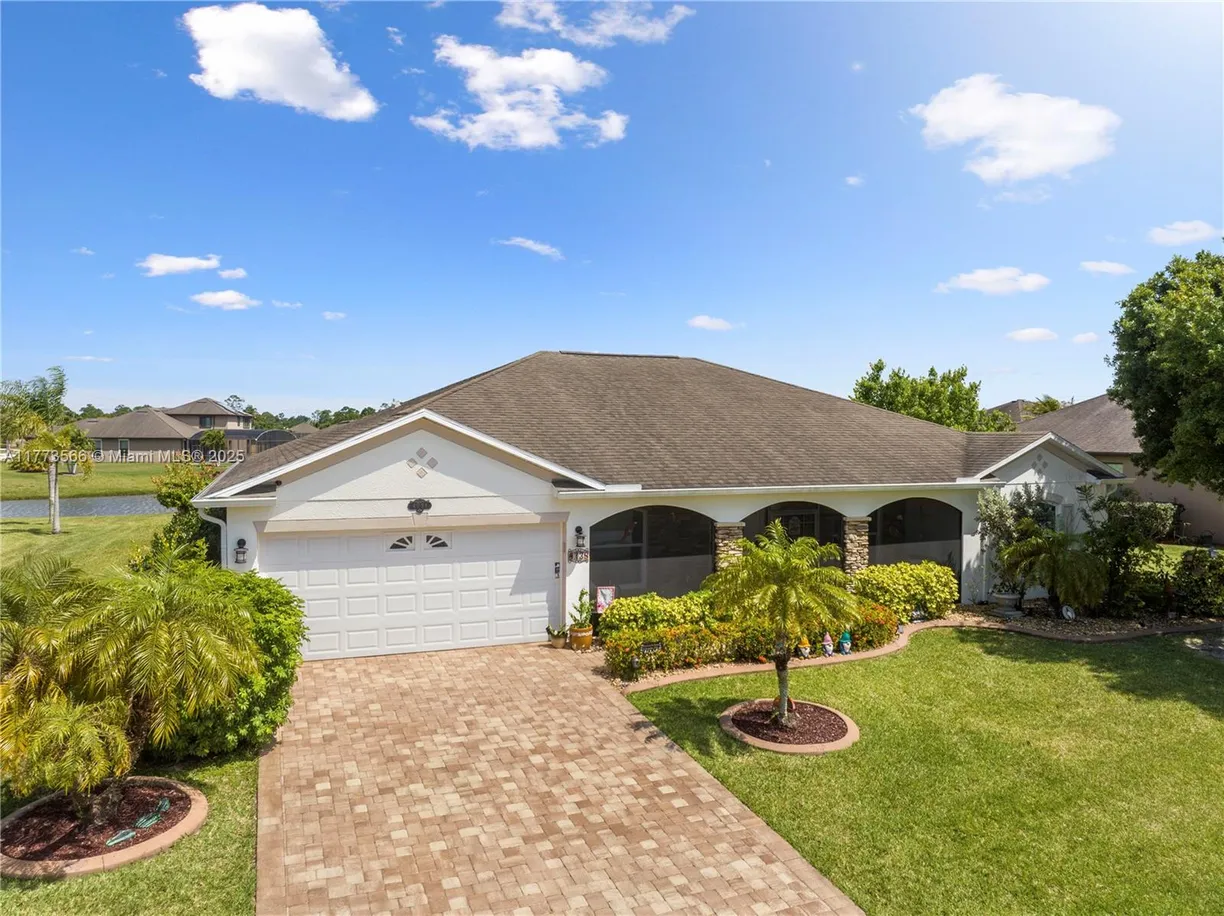 South Florida Real Estate | View 4738 Ashley Lake Cir | 4 Beds, 2 Baths