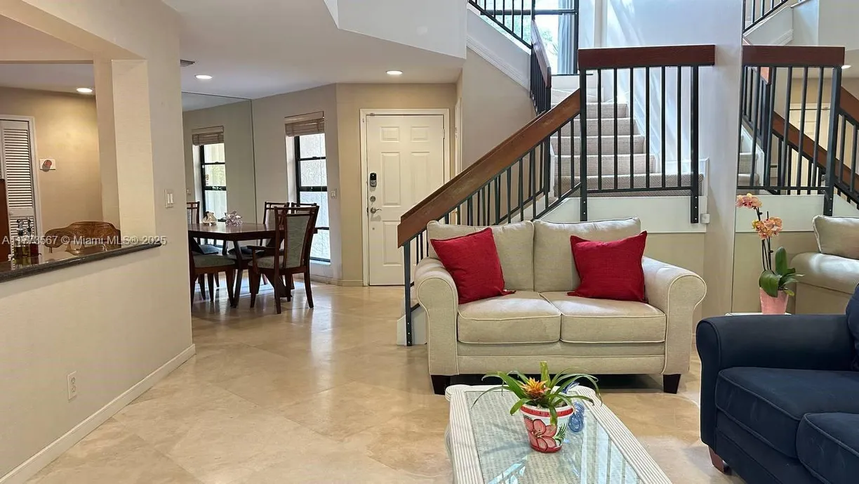 South Florida Real Estate | View 3308 Old Oak Ln, 1003 | Listing