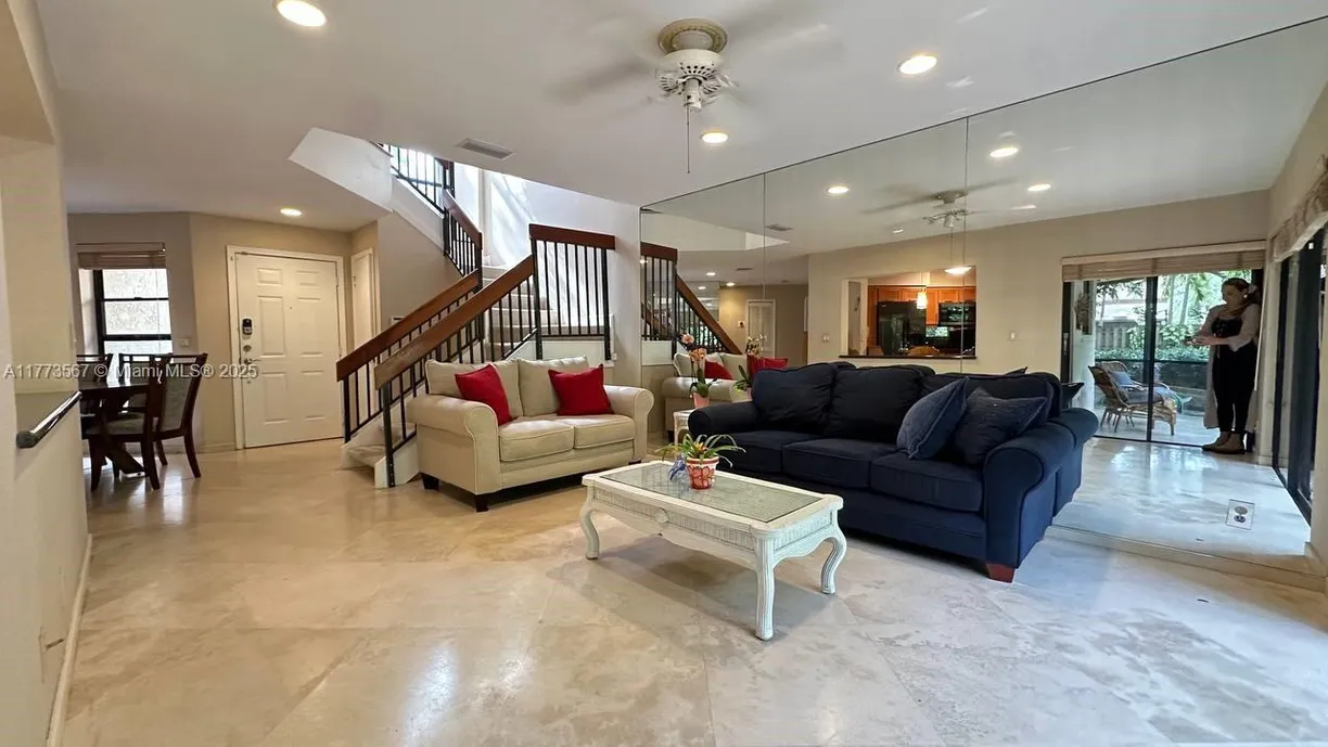 South Florida Real Estate | View 3308 Old Oak Ln, 1003 | 4 Beds, 2 Baths