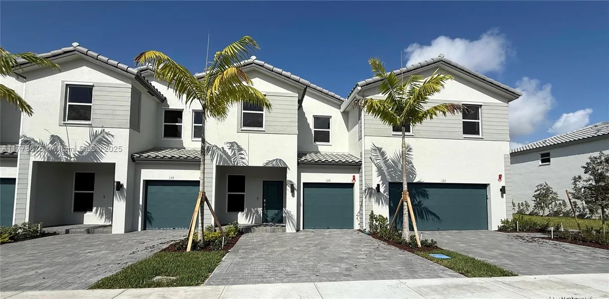 South Florida Real Estate | View 126 SW 184th Pl, 126 | 3 Beds, 2 Baths
