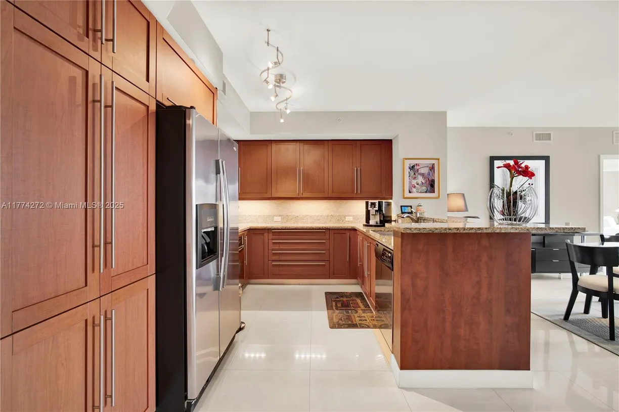 South Florida Real Estate | View 2831 N Ocean Blvd, 308N | Listing
