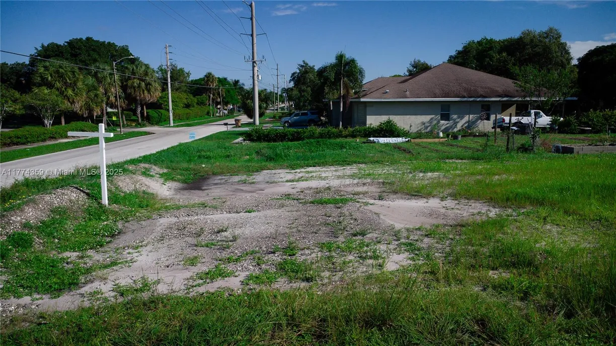 South Florida Real Estate | View 440 NW 1st Ter | Listing