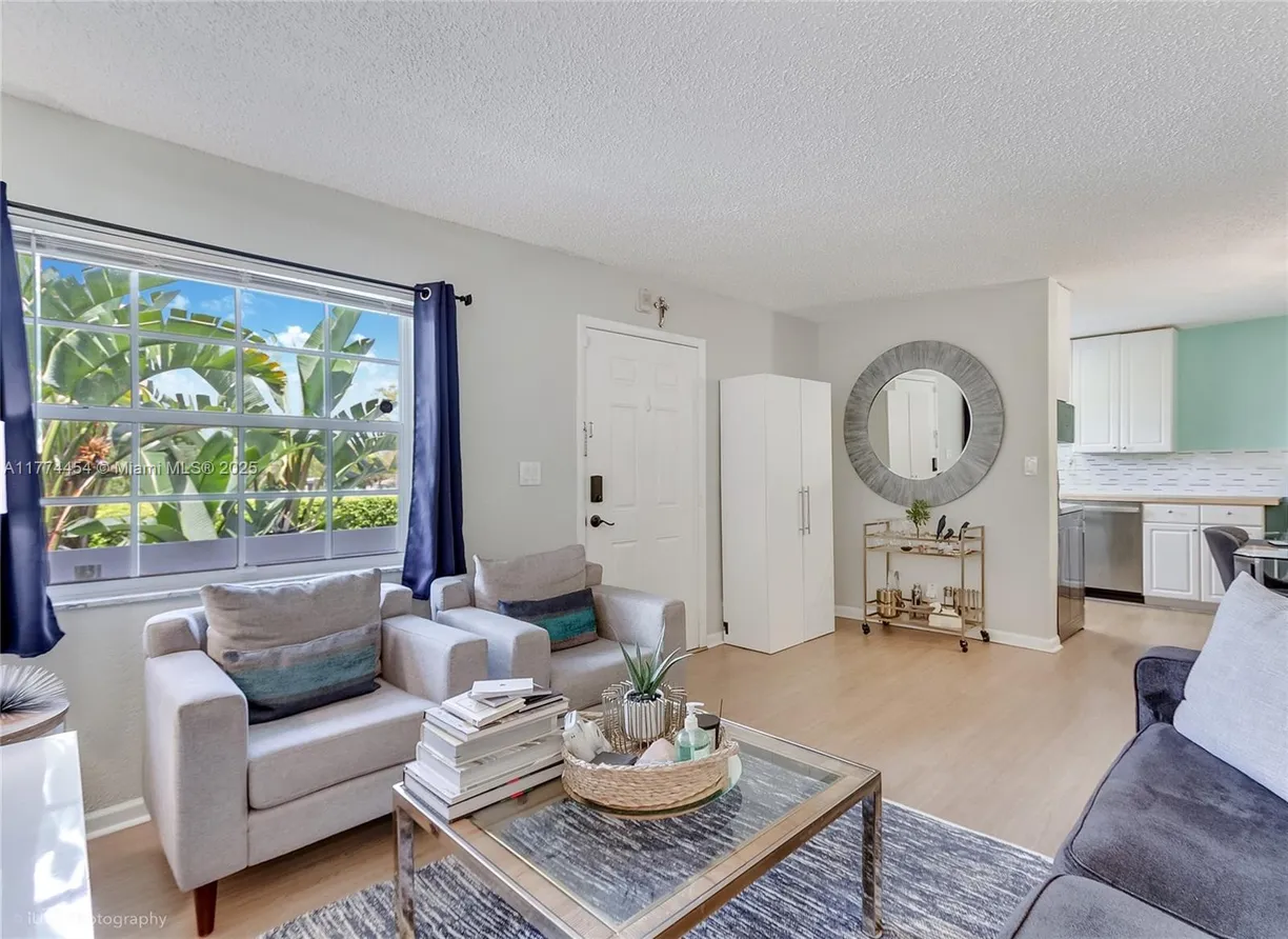 South Florida Real Estate | View 900 NE 26th St, 11 | Listing