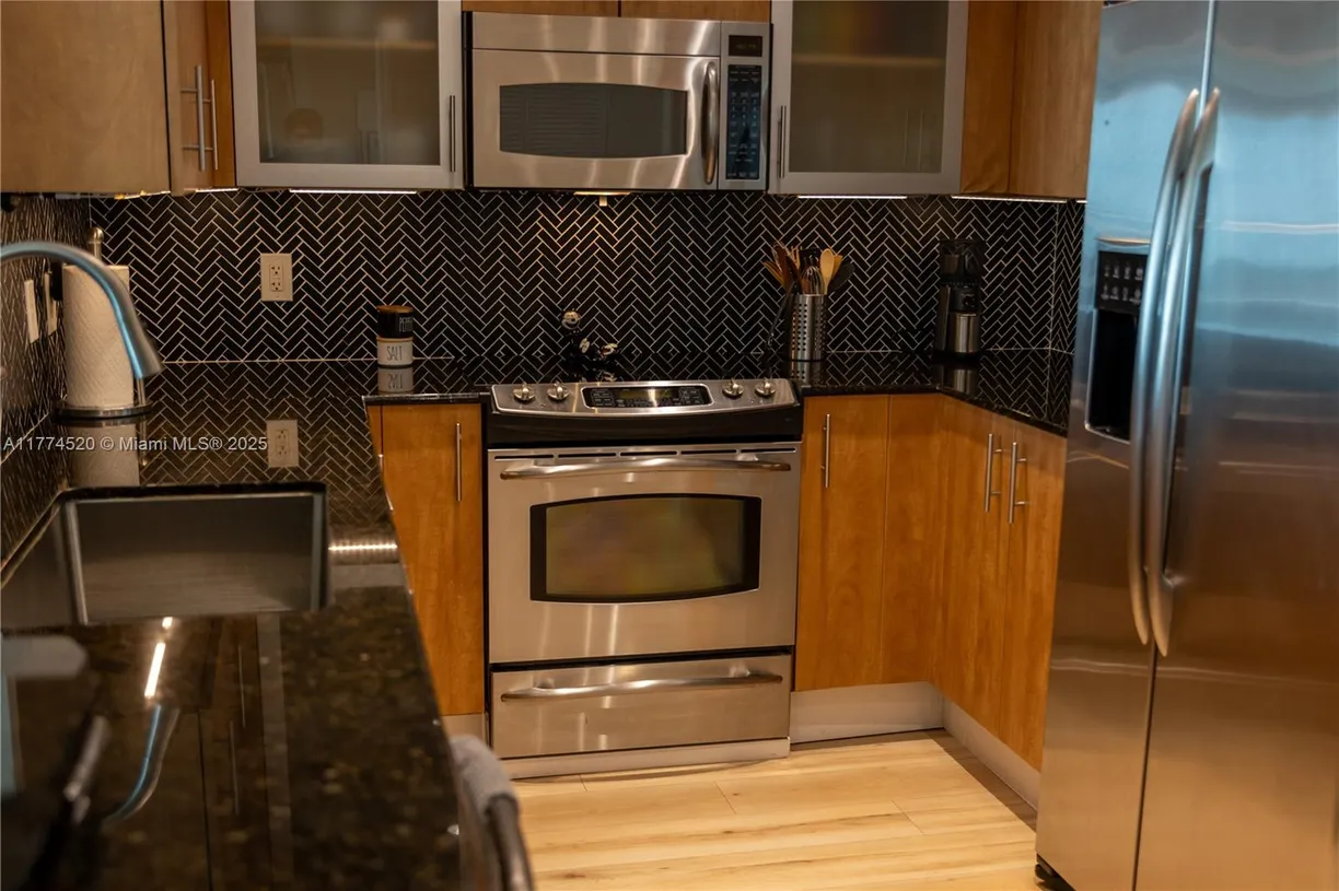 South Florida Real Estate | View 7900 Harbor Island Dr, 619 | Listing