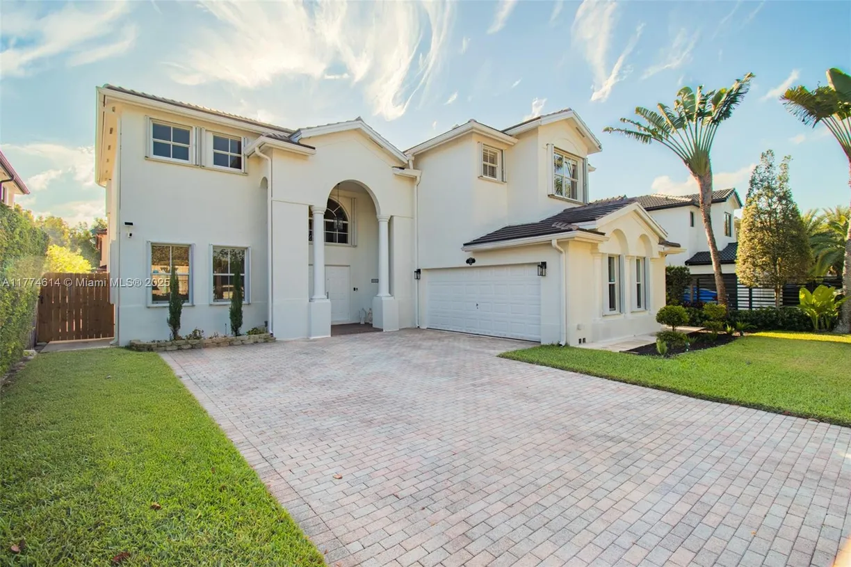 South Florida Real Estate | View 1411 SW 149th Pl | 5 Beds, 4 Baths