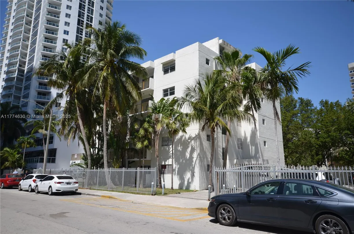 South Florida Real Estate | View 601 NE 22nd St | Listing