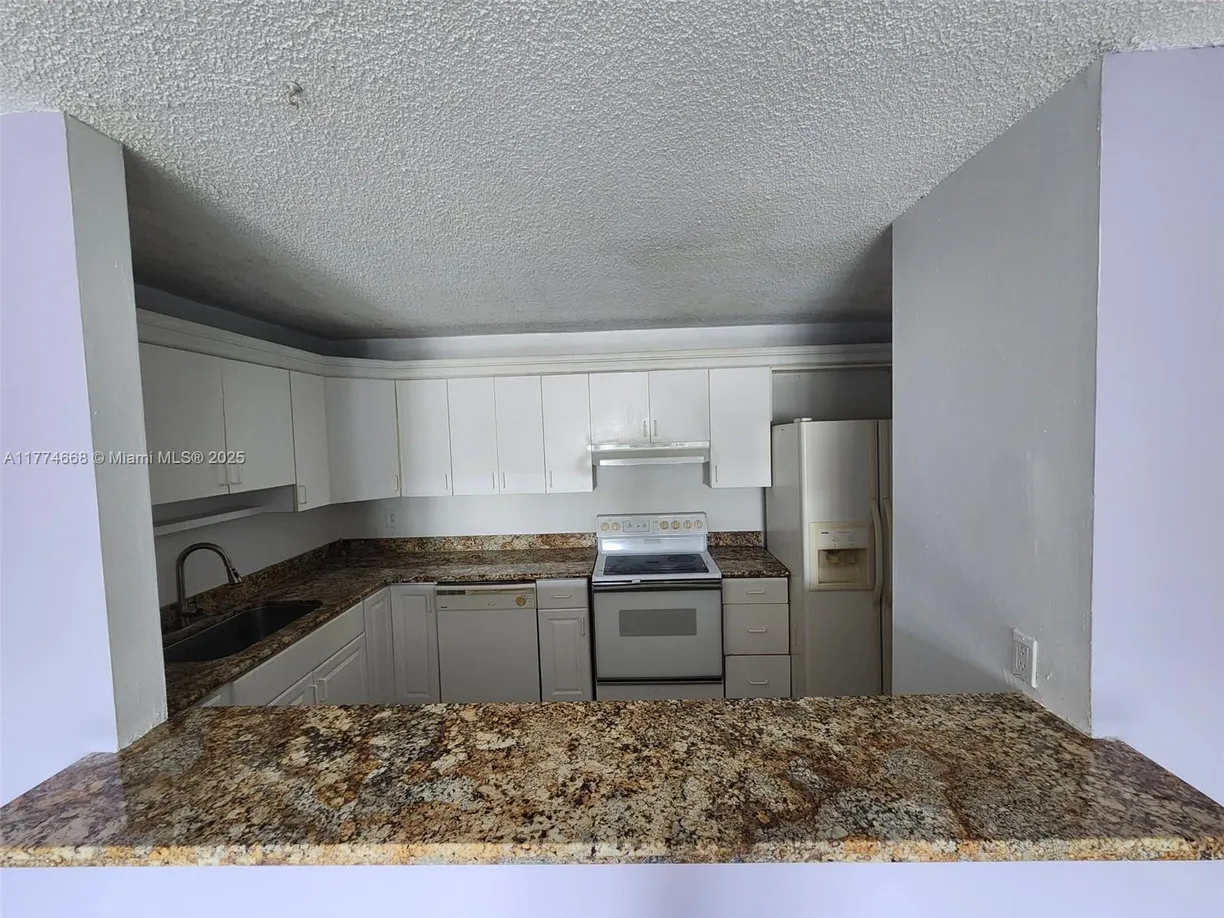 South Florida Real Estate | View 14830 Naranja Lakes Blvd, A1A | Listing