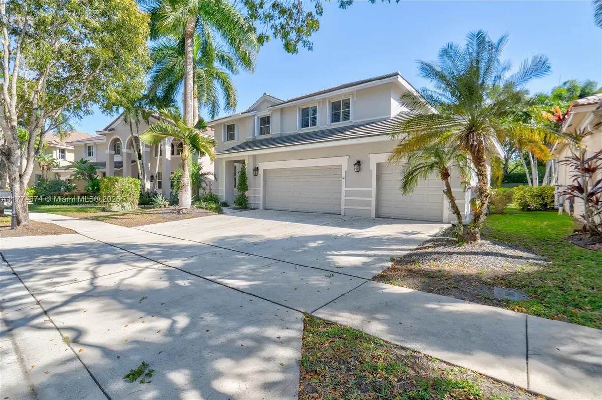 South Florida Real Estate | View 3703 Vista Way | Listing