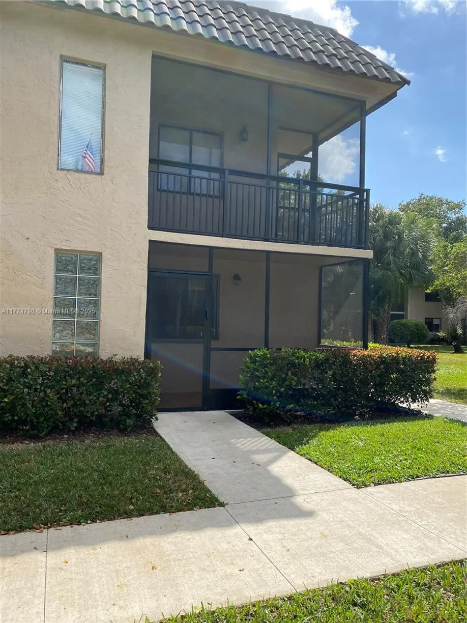 South Florida Real Estate | View 360 Racquet Club Rd, 104 | Listing