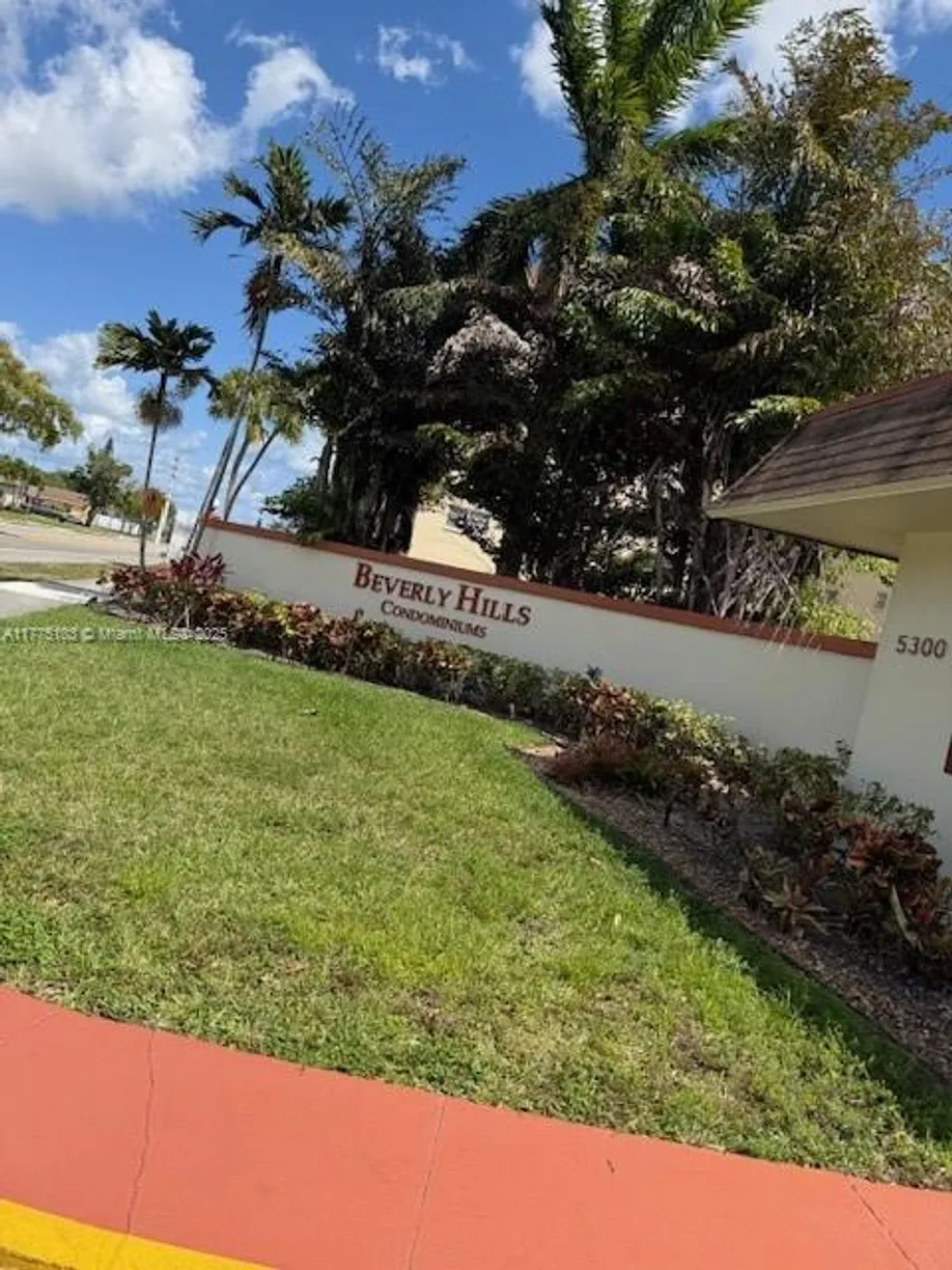 South Florida Real Estate | View 5300 Washington St, H339 | 1 Bed, 1 Bath