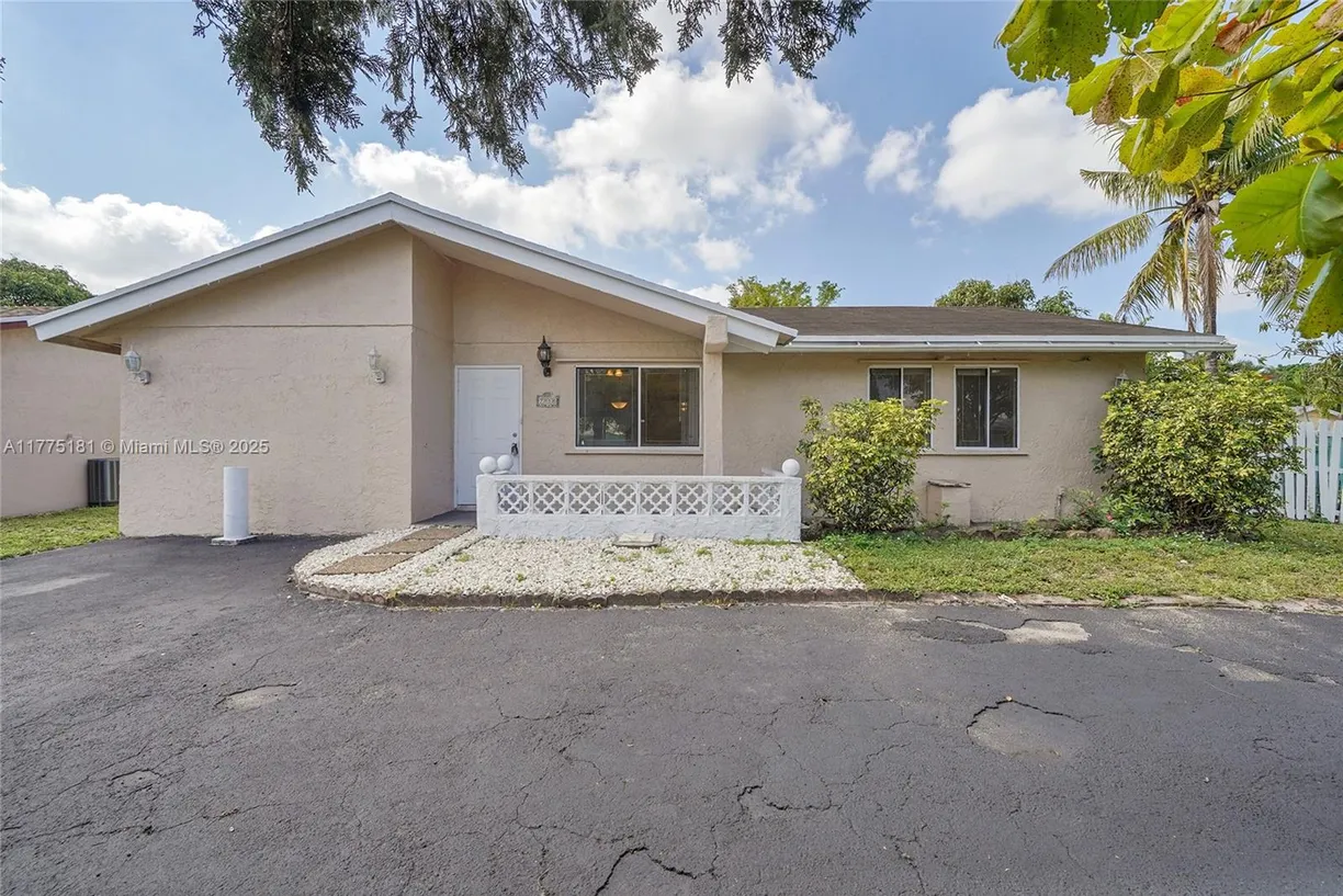 South Florida Real Estate | View 7818 SW 7th Pl | Listing