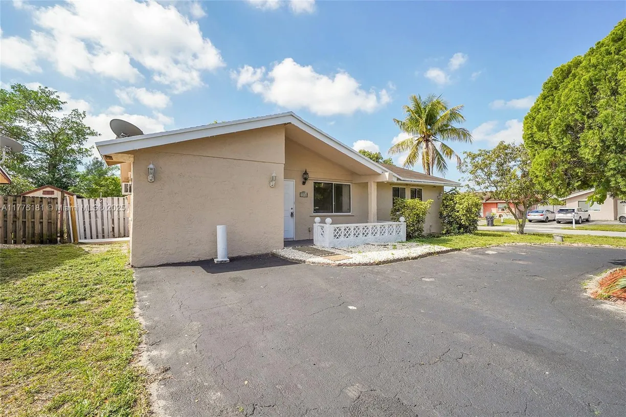 South Florida Real Estate | View 7818 SW 7th Pl | Listing
