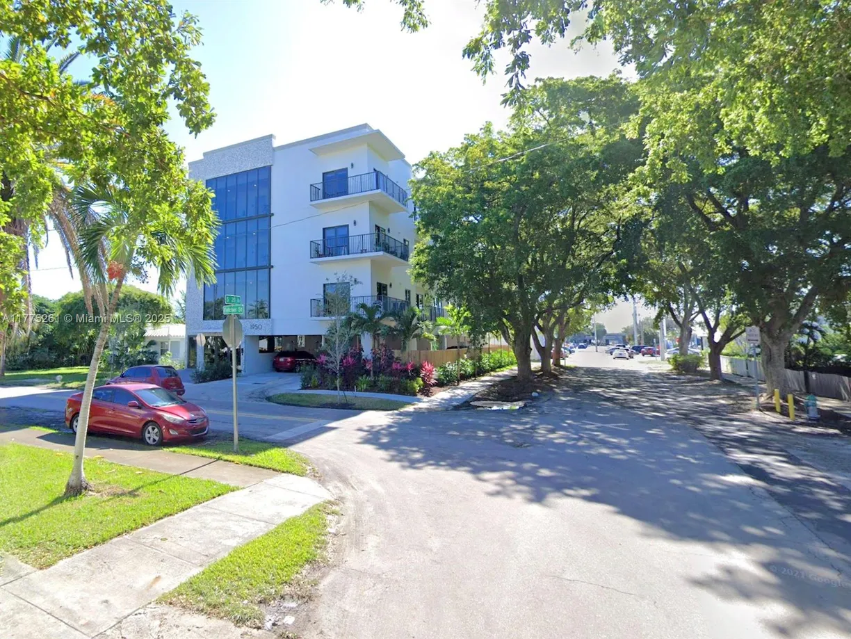 South Florida Real Estate | View 1950 Fletcher St, 401 | 1 Bed, 1 Bath