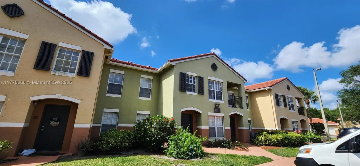 South Florida Real Estate | View 10312 S Fox Trail Rd S, 1004 | 2 Beds, 2 Baths