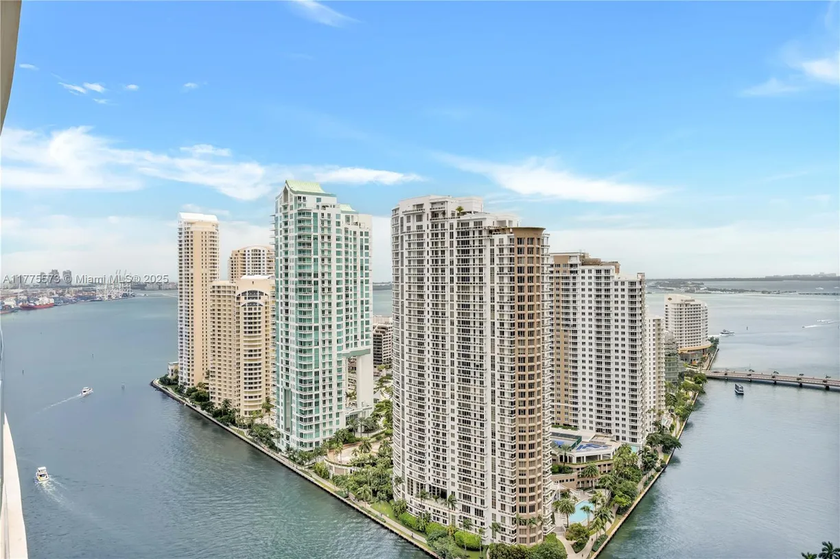 South Florida Real Estate | View 300 Biscayne Blvd way, 2907 | Listing
