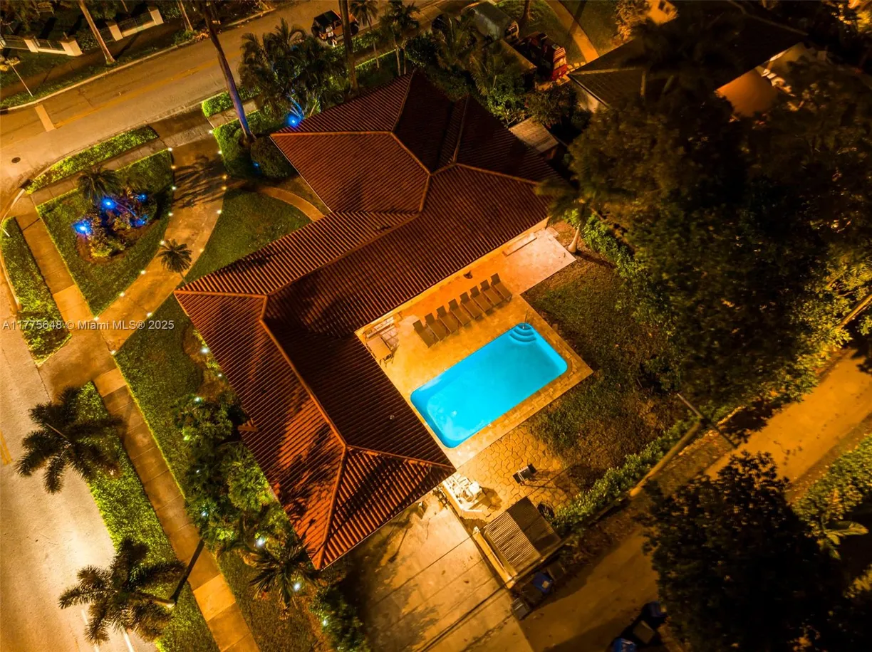 South Florida Real Estate | View 1254 Polk St | 5 Beds, 3 Baths