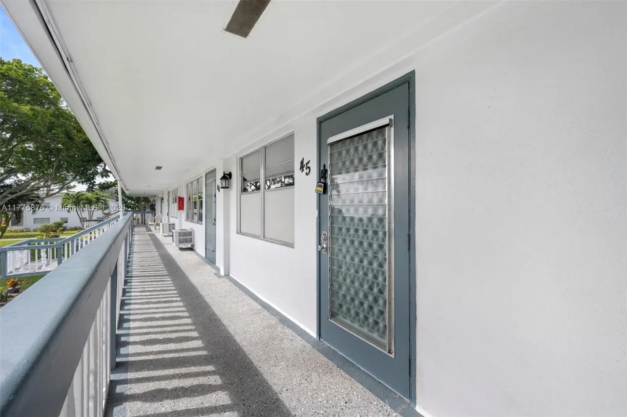 South Florida Real Estate | View 45 Islewood B, 45 | Listing