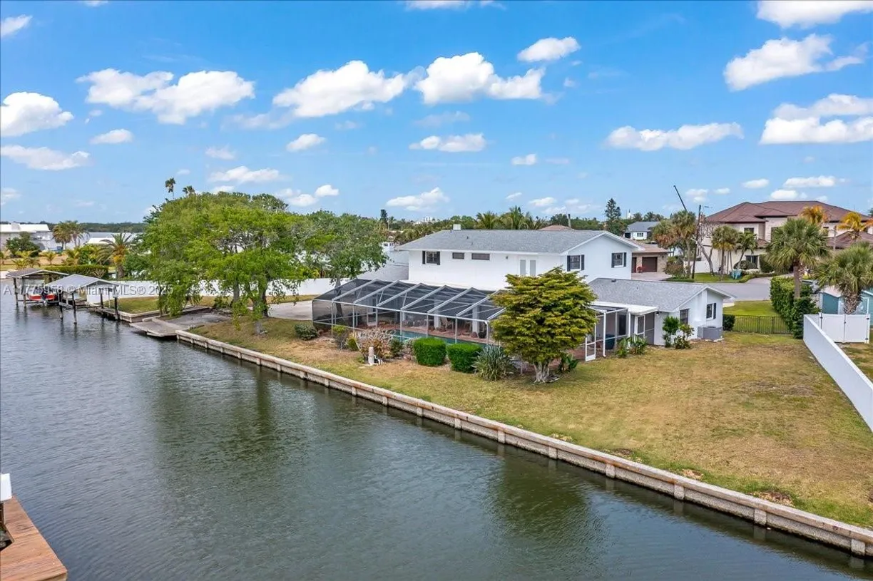 South Florida Real Estate | View  | Listing