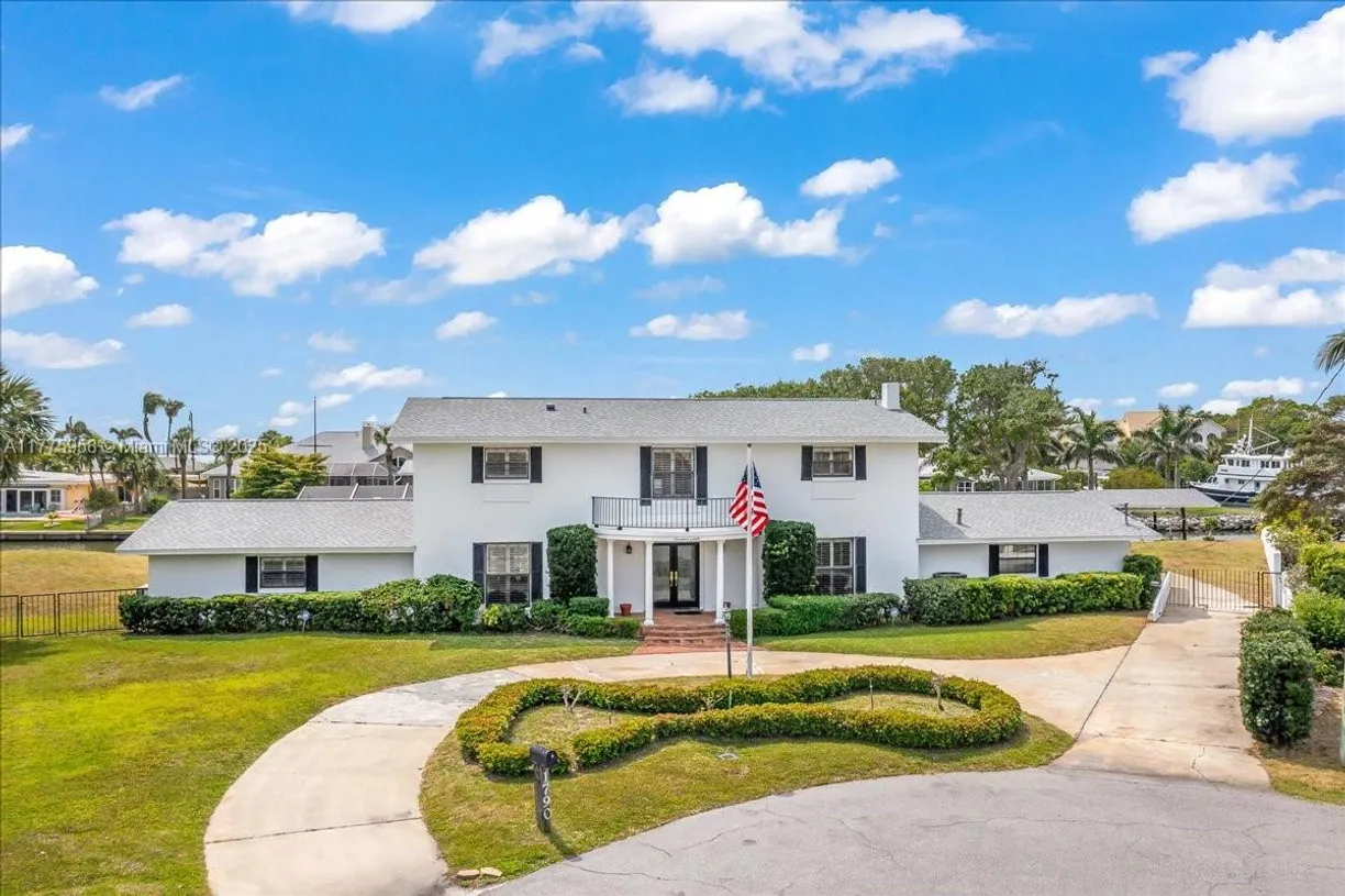 South Florida Real Estate | View  | Listing