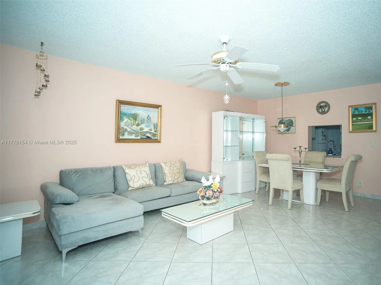 South Florida Real Estate | View 250 NE 20th St, 1290 | Listing
