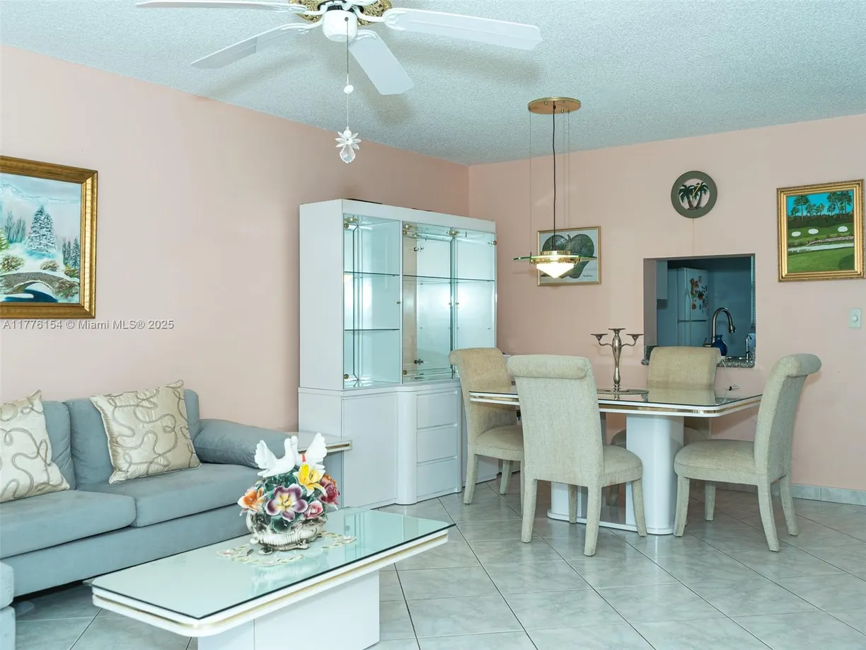 South Florida Real Estate | View 250 NE 20th St, 1290 | 2 Beds, 2 Baths