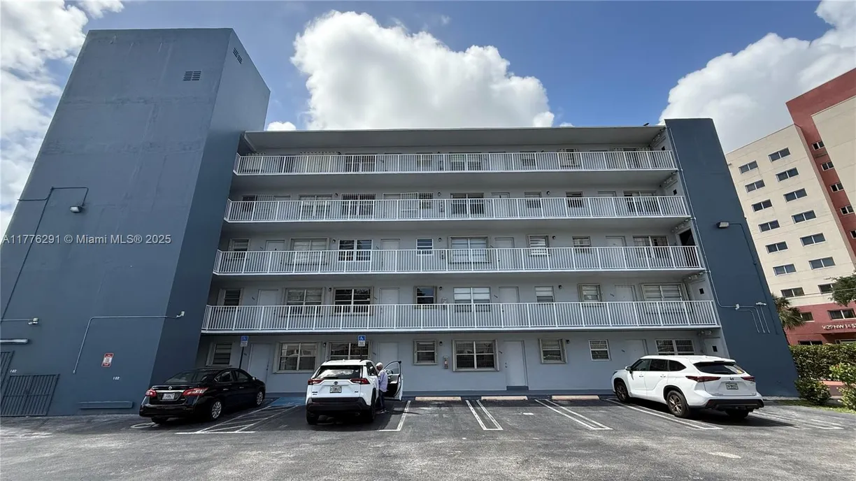South Florida Real Estate | View 1629 NW N River Dr, 104 | 1 Bed, 1 Bath
