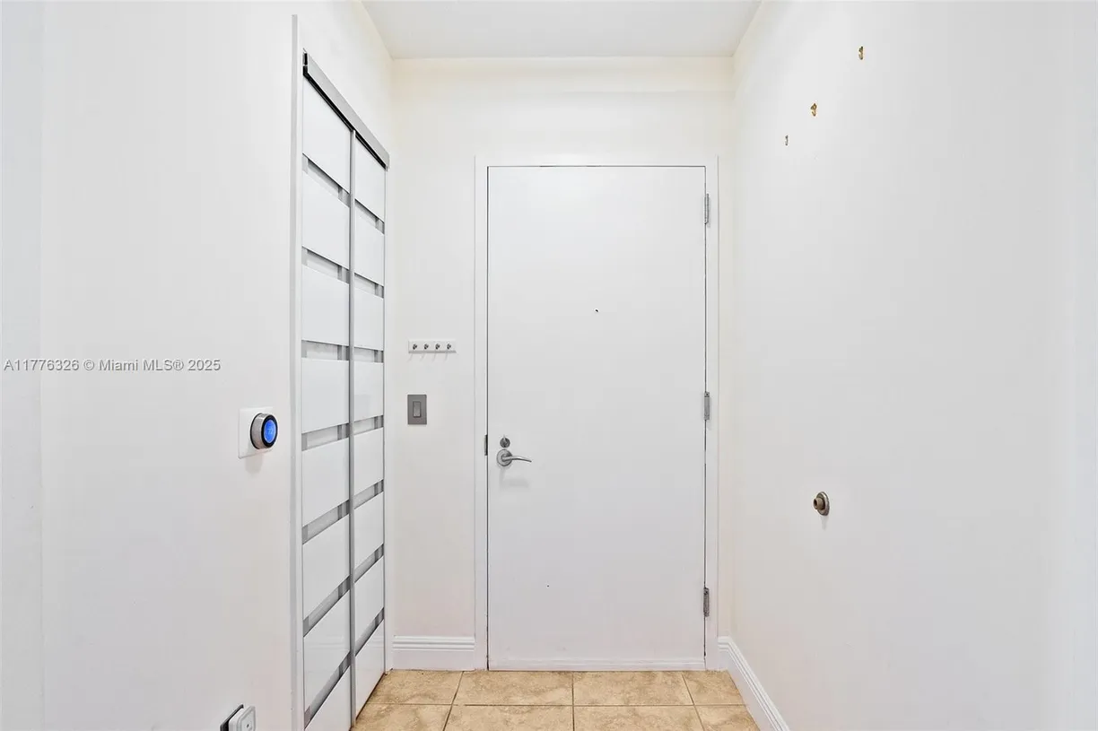 South Florida Real Estate | View 2681 N Flamingo Rd, 608S | Listing