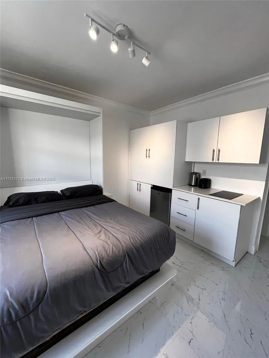 South Florida Real Estate | View 1455 Michigan Ave, 15 | 1 Bath