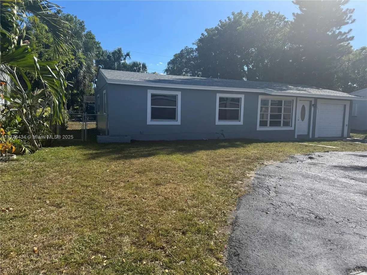 South Florida Real Estate | View 6430 SW 15th St | Listing