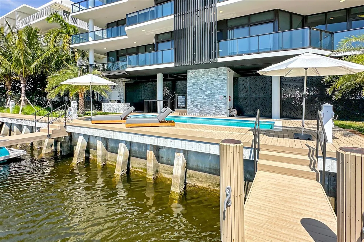 South Florida Real Estate | View 141 Isle Of Venice Dr, 2-S | Listing